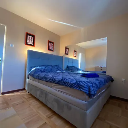 The Nest-stan Na Dan Nis Apartment